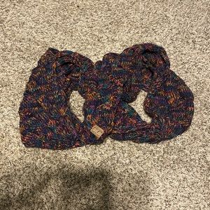 C.C infinity Scarf